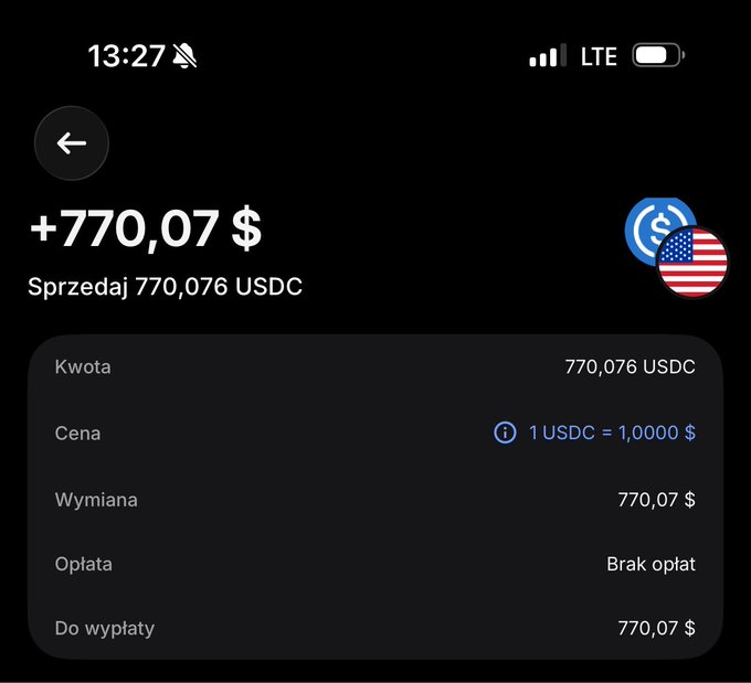 This image shows a transaction of selling 770.076 USDC for 770.07 $ with zero fees, illustrating a step in the described method of withdrawing funds.