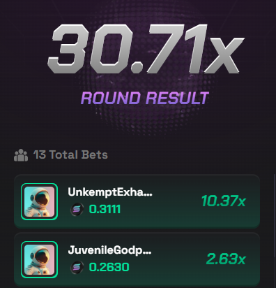 A "Round Result" screen displays a 30.71x multiplier with 13 total bets, highlighting top winners UnkemptExha... (10.37x) and JuvenileGodp... (2.63x). The image relates to the post as a gambling round outcome, likely from Solpump or Rugsfun, supporting the stream's promotion of SOL profit giveaways and leaderboard prizes.
