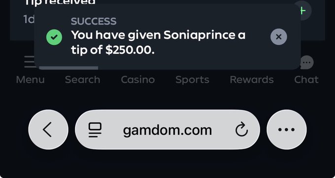 A screenshot of the Gamdom website (gamdom.com) on a mobile browser shows a success notification confirming a $250.00 tip was given to "Soniaprince," corroborating the post's claim about receiving a $250 tip from the promoted gambling platform.