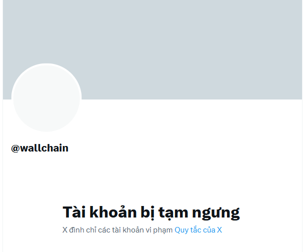 The image features a white background with a gray circle at the center, which appears to be a logo or a symbol related to Wallchain. The text "RIP Wallchain!" is written below the circle, indicating that the post has been cancelled. The caption also includes some foreign characters in Vietnamese and English, suggesting that it was posted on social media platforms like Twitter.