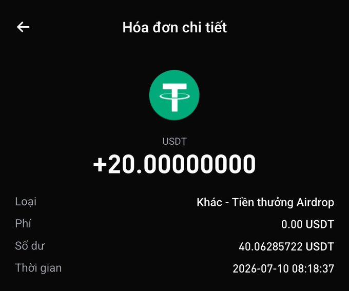 A Vietnamese cryptocurrency transaction receipt in Vietnamese showing an airdrop reward of '+20.00000000 USDT' with a balance of 40.06285722 USDT dated 2026-07-10 08:18:37.