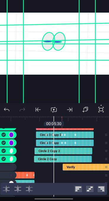 A digital animation editing app interface displaying overlapping circle graphics with timeline tracks labeled 'Circ 3 Copy 2', 'Circle 3 Copy', and 'Circle 2 Copy' at the 00:05:30 mark.